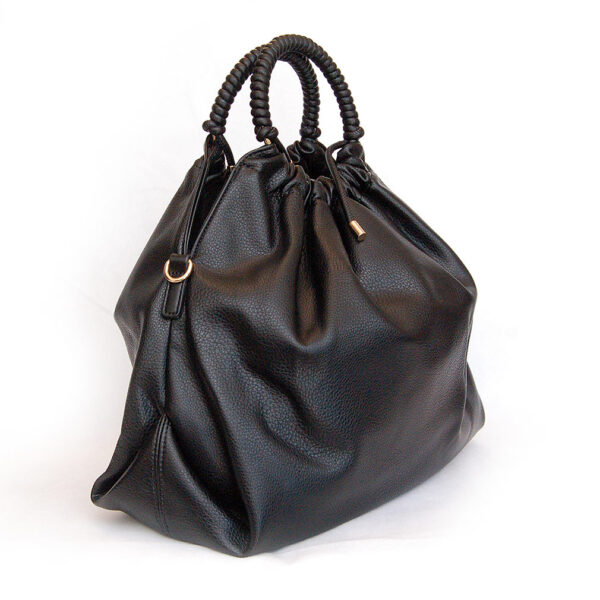 Damska pojemna torebka w kolorze czarnym